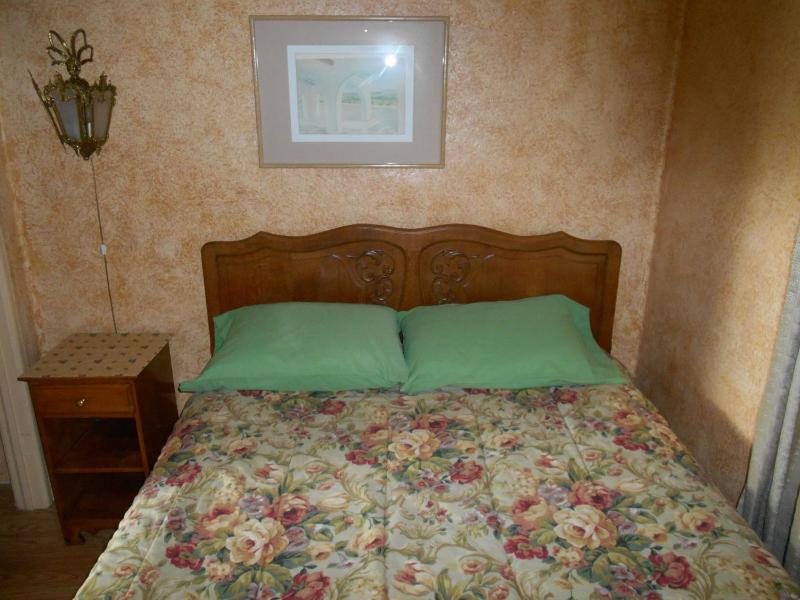 Tuscany Room image 2