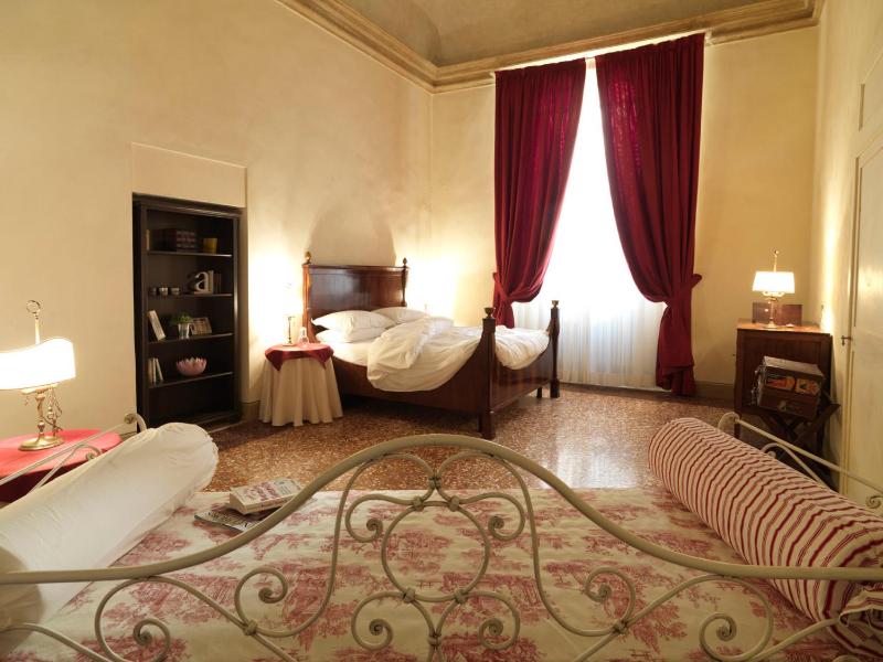 Antica Casa Zucchini B&B - image 10