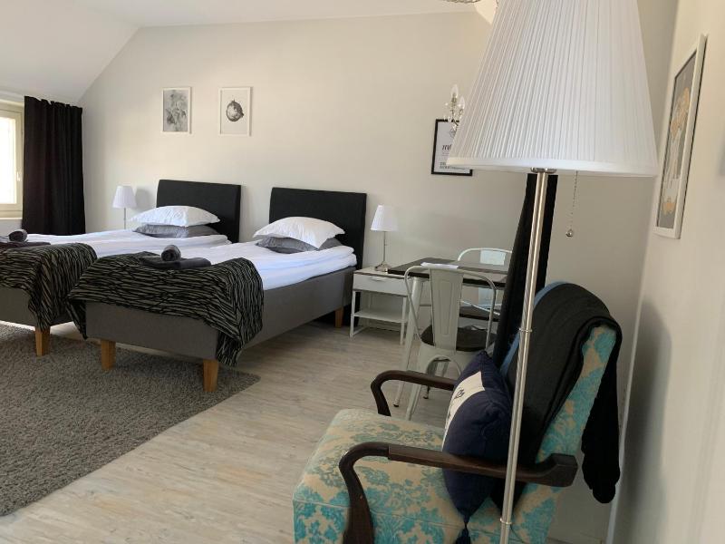 Deluxe Apartment image 2