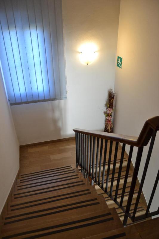 Double Room with Shared Bathroom image 3