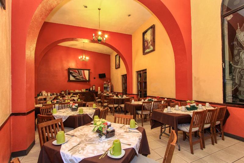 Hotel Mansion del Cantador - image 4