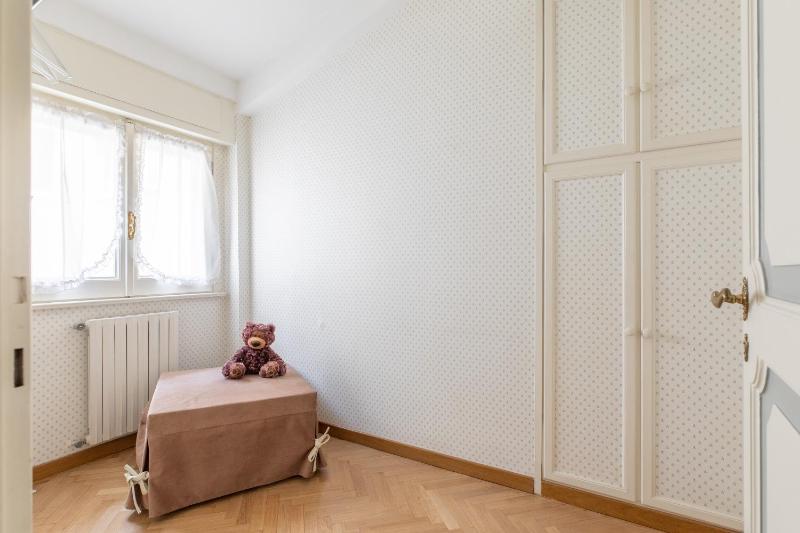 Deluxe Family Suite image 3