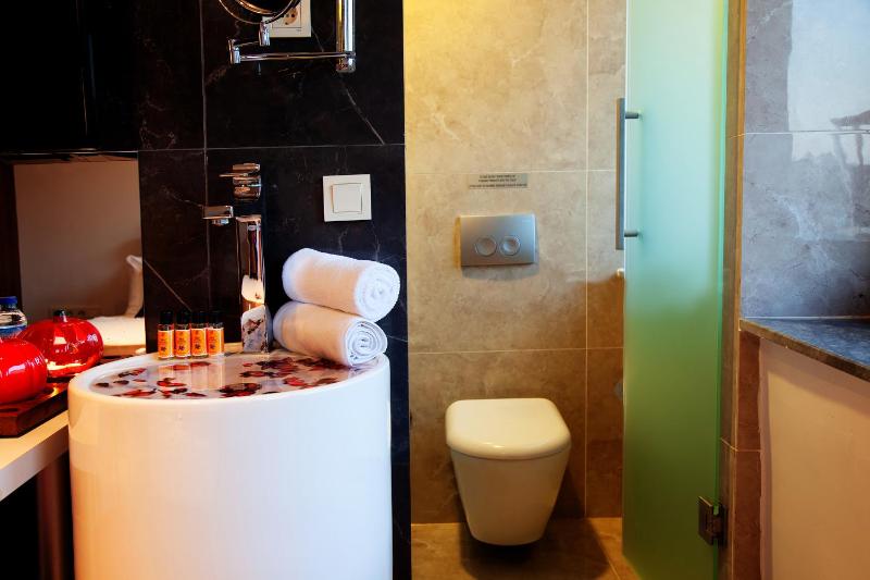 Standard  Room image 3
