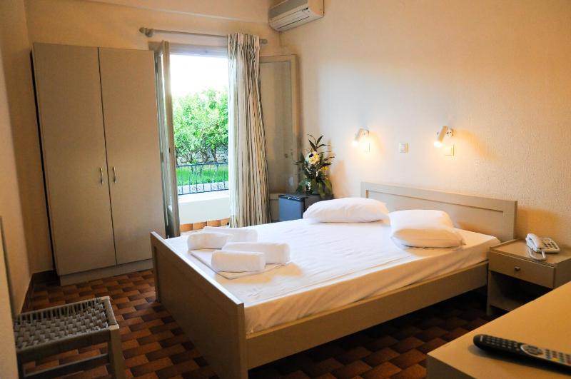 Argostoli Hotel - image 4
