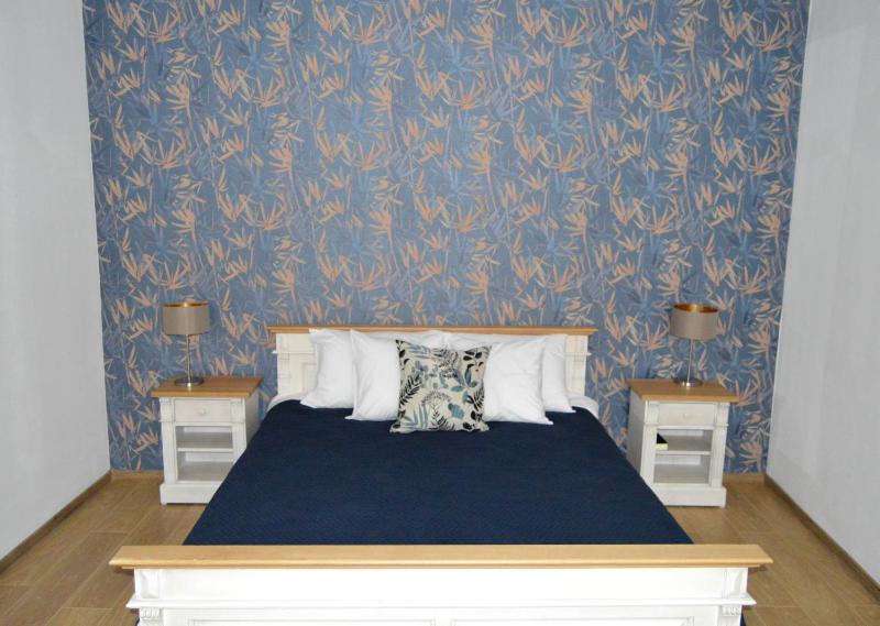 Apartment with Balcony image 3