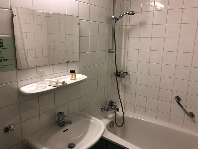 Triple Room image 2