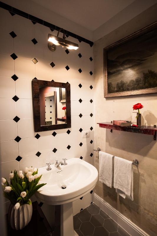 Superior Double Room image 4