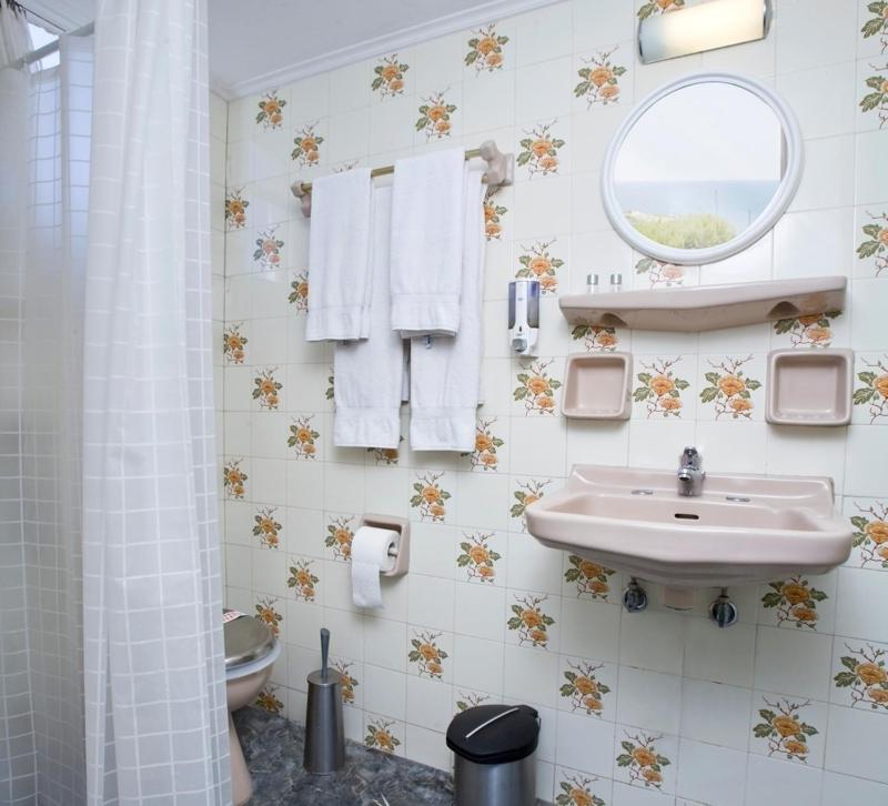 Budget Studio (2 Adults) image 4