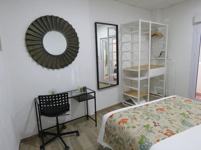Living Sevilla Apartments Hércules - image 8