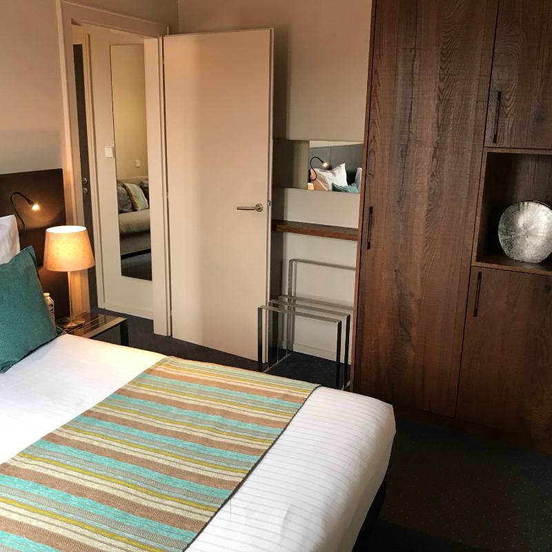 Suite image 4