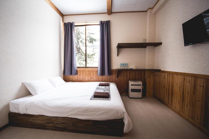 Hakuba Cortina Lodge - image 10