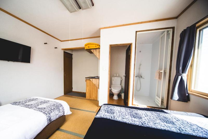 Hakuba Cortina Lodge - image 50