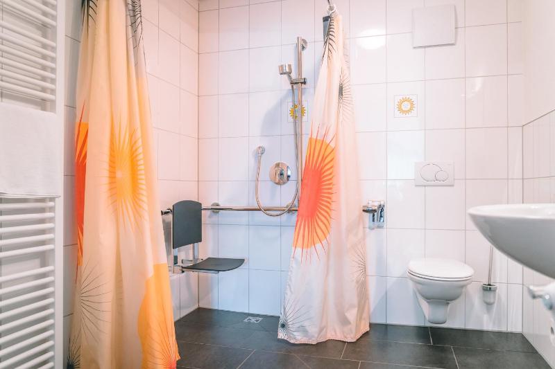 Standard Single Room with Shower image 2