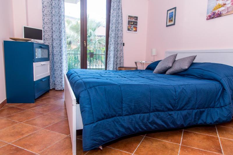 Double Room with Balcony image 1