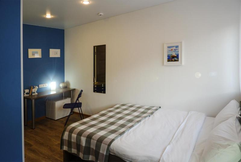 Standard Double Room image 3