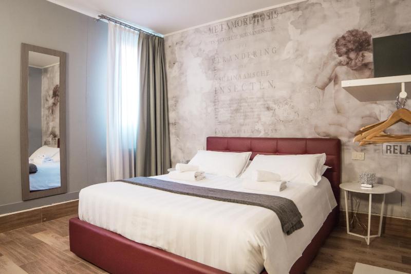 Superior Double Room image 1