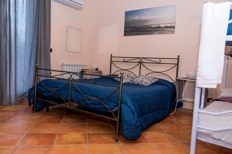 Quadruple Room with Balcony image 4