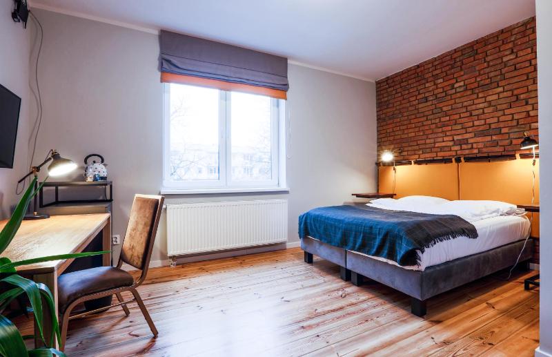 Double Room image 2