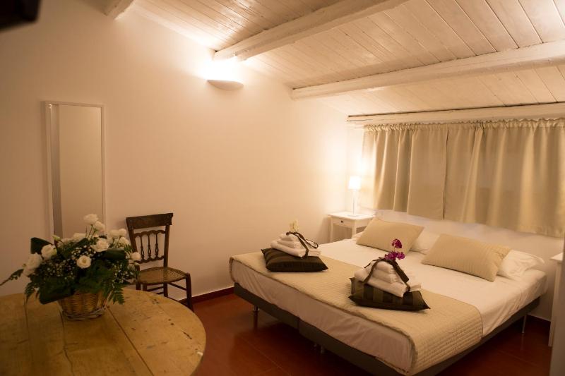 Double Room with Terrace image 1