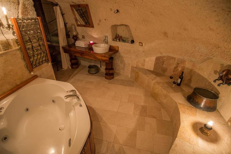 King Suite image 4