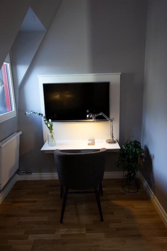 Quadruple Room image 4