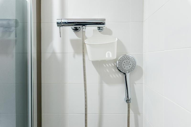 Twin Room with Private Bathroom image 2