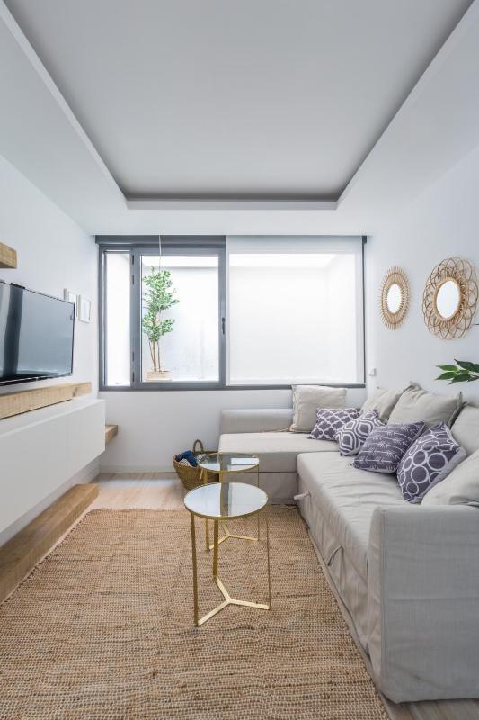 Horoko Apartments by gaiarooms - image 16