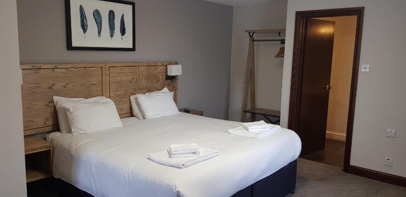 Standard Double Room image 4