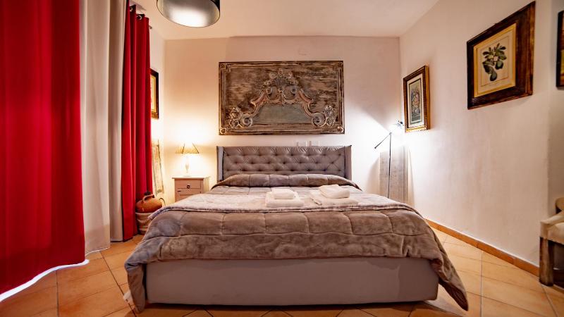 Junior Suite with Balcony image 1