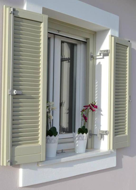 Double Room with Sea View image 4