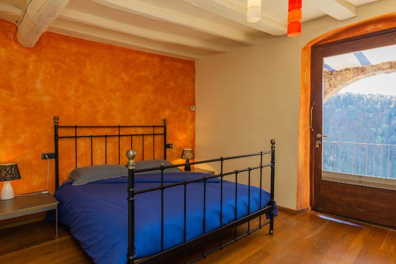 Double or Twin Room with Mountain View image 1