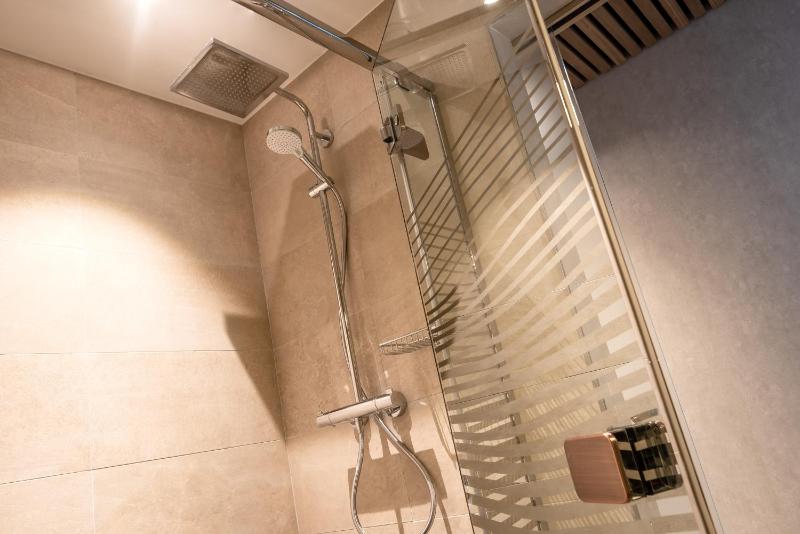 Premium Studio image 3