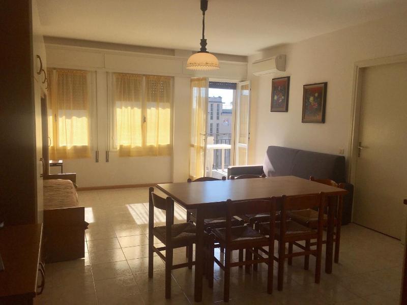 Santis 44 - image 30