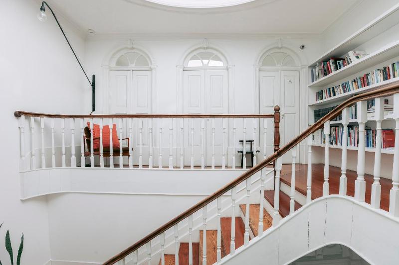Rosa Et Al Townhouse - image 36
