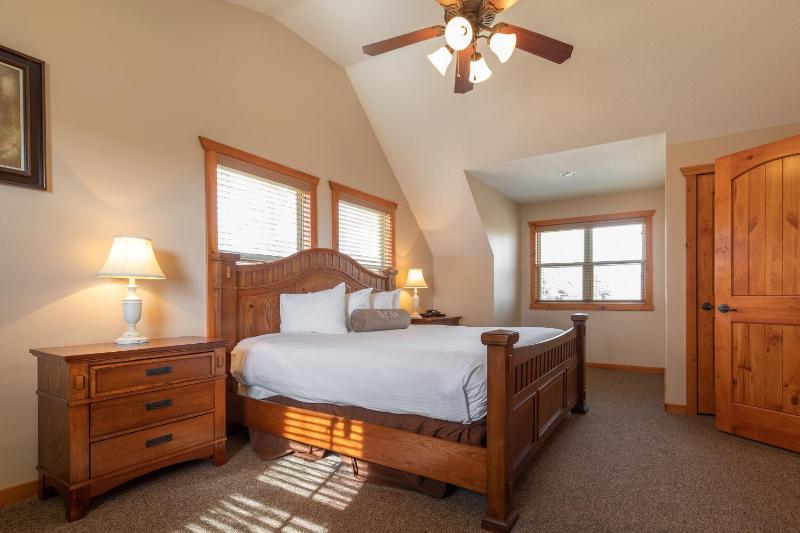 Capital Resorts The Lodges at Table Rock Lake - image 13
