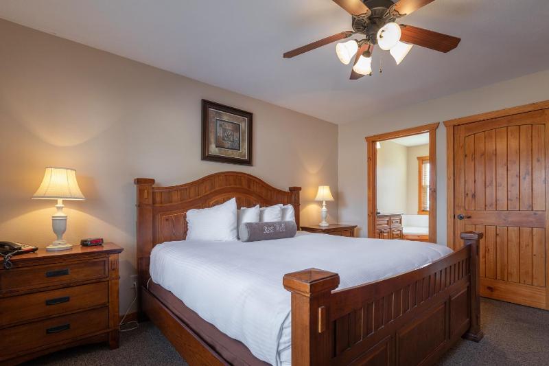 Capital Resorts The Lodges at Table Rock Lake - image 34