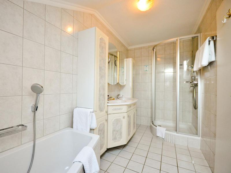 Junior Suite image 2