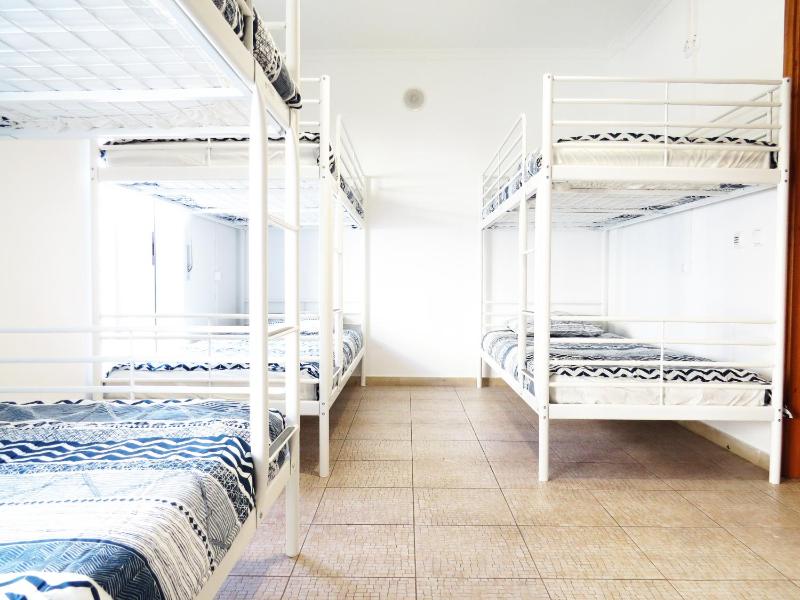 Bed in 6-Bed Female Dormitory Room image 1