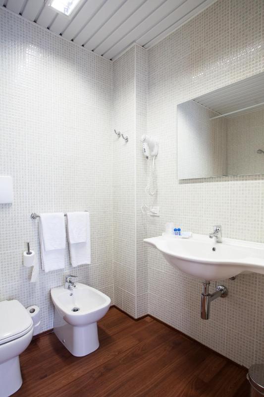 Triple Room image 4