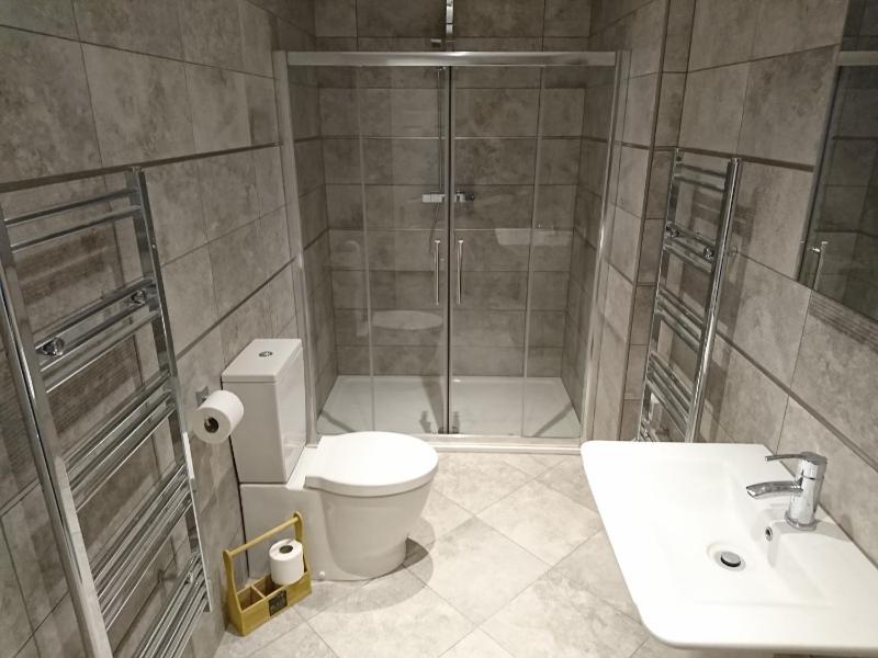 Deluxe Double Room image 3