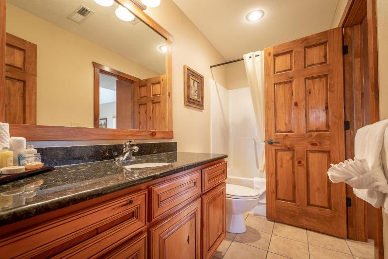 Capital Resorts The Lodges at Table Rock Lake - image 11