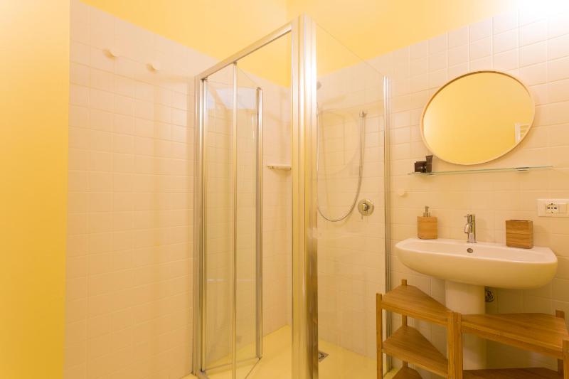 Deluxe Apartment image 2