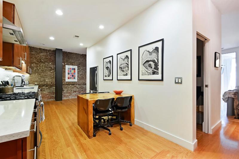Loft in Lower Nob Hill - image 8