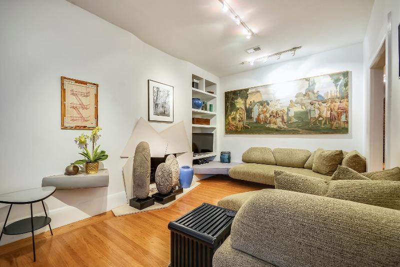Loft in Lower Nob Hill - image 10
