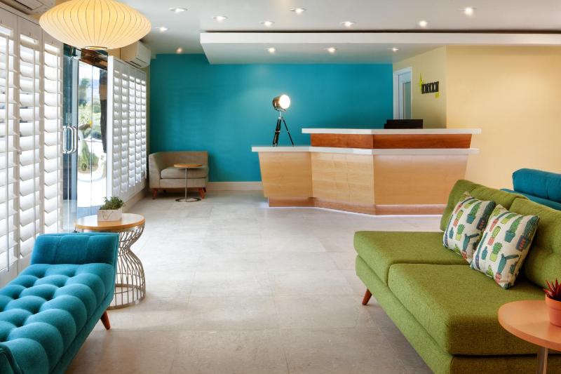 Movie Colony Hotel - image 3
