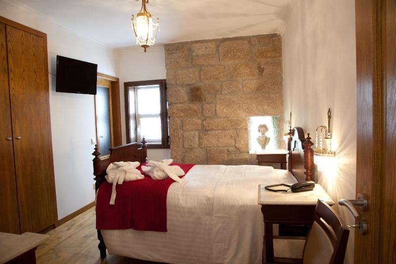 Double Room image 4