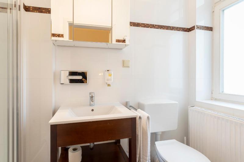 Standard Double Room image 1