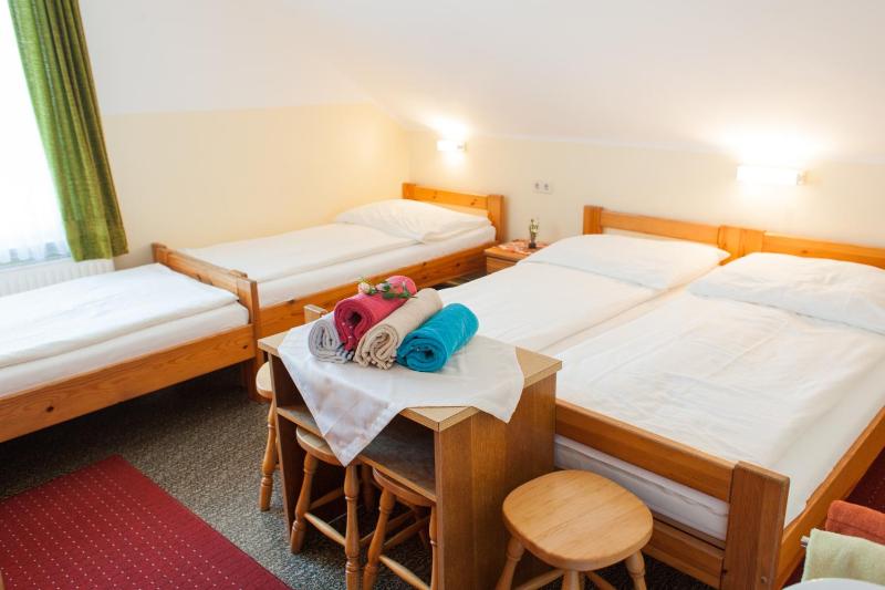 Small Quadruple Room with Shared Bathroom - Attic image 4