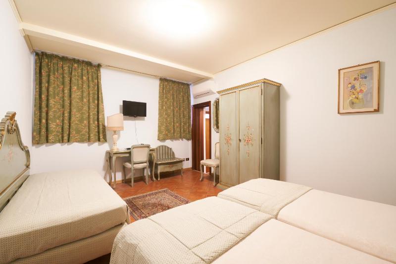 One-Bedroom Apartment - Separate Building image 2