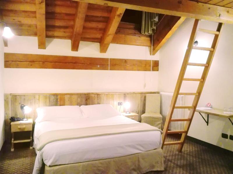 Triple Room image 2